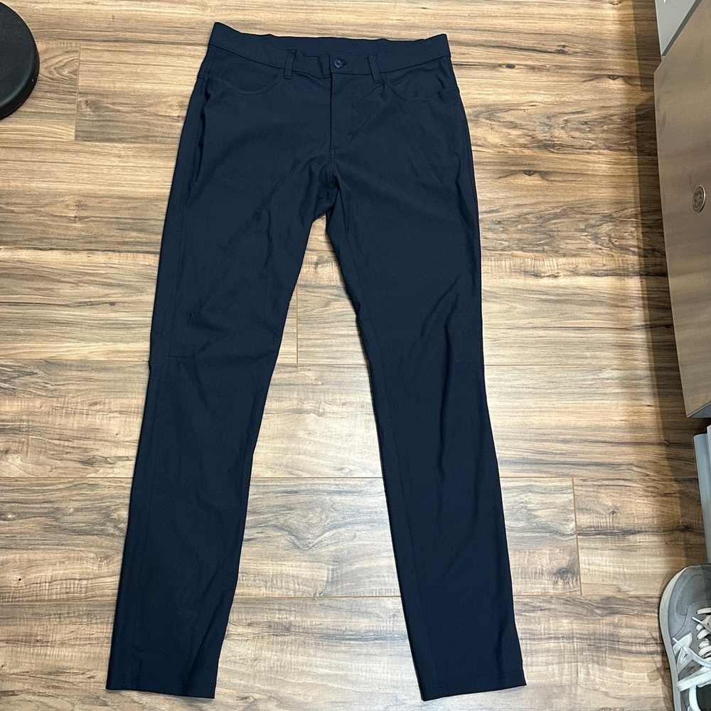 Old Navy Active Men’s Trousers TALL 32x36 Navy